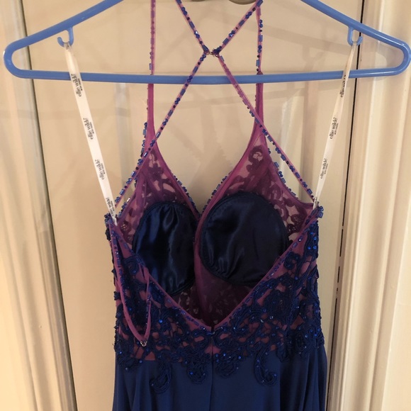 Ellie Wilde Prom Dress/ Evening gown. Royal Blue (size 0) - Picture 3 of 8